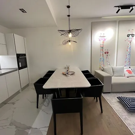 Luxury With Stunning View *