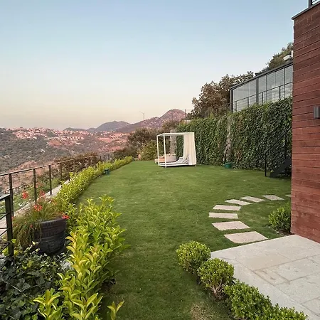Luxury With Stunning View Hotel